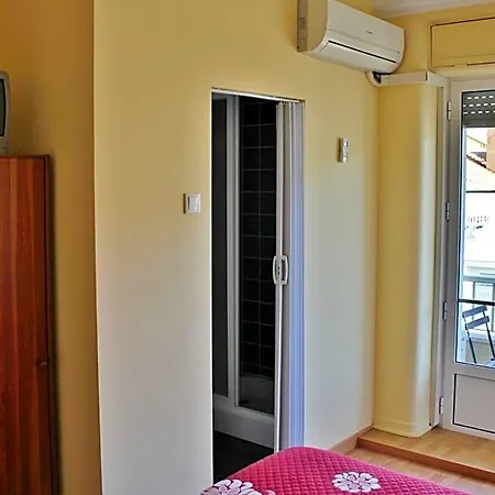 Residencial Duque De Saldanha בית הארחה 3*