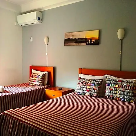 בית הארחה Residencial Duque De Saldanha 3*